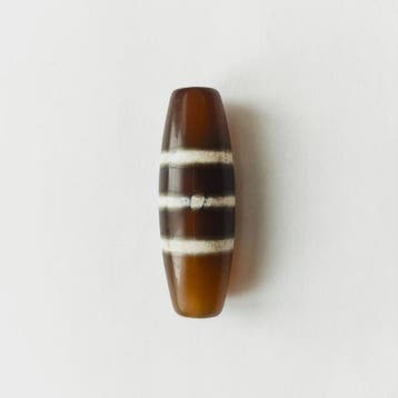 Oud Tibetaans/Birmaans Geëtst agat Kraaltalisman met 3
