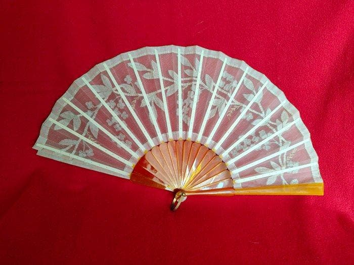 Éventail - Corne, Textile, Antiquités & Art, Curiosités & Brocante
