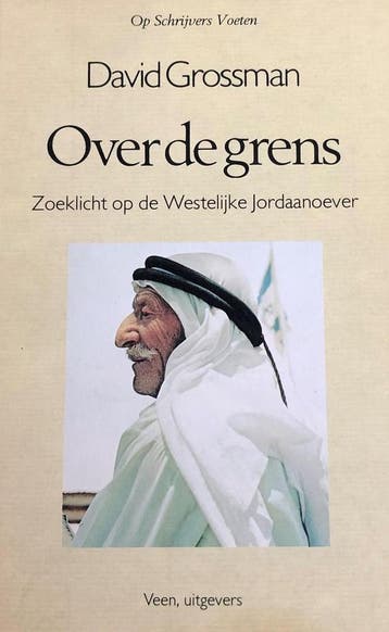 Over de grens / Op schrijvers voeten 9789020423037 Grossman, Verzenden, Gelezen, Grossman
