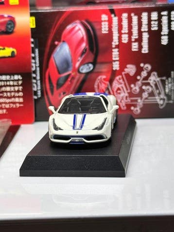 Kyosho 1:64 - Modelauto - Ferrari 458 Speciale A, Nieuw