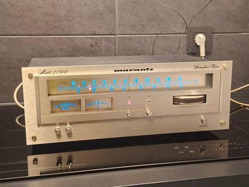 Marantz - Modèle 2100 Tuner