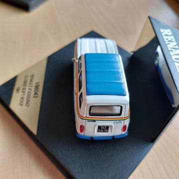 Vitesse 1:43 - Modelauto (3) - Renault 4 Jogging Closed, Nieuw