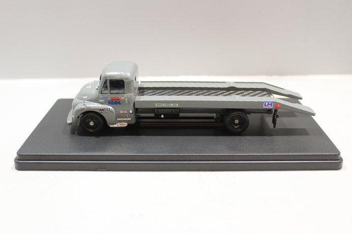 AM.71 1:43 - Modelauto - Citroën U23 service/porte-voiture, Hobby en Vrije tijd, Modelauto's | 1:5 tot 1:12