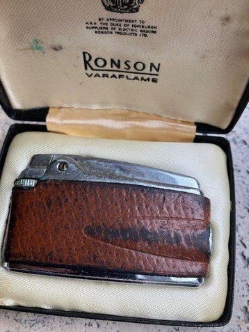 Ronson - Zonder minimumprijs - Aansteker - Staal, Leder -