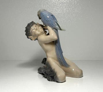 Royal Copenhagen - Beeldje - Faun with Parrot #752 -