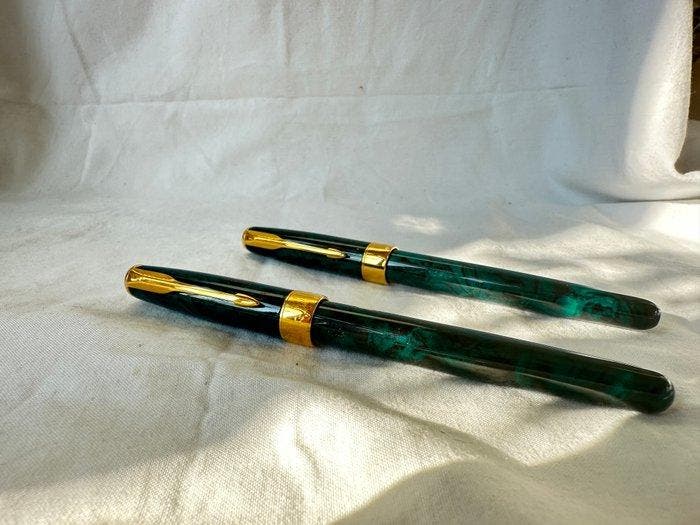 Parker - 1998 Sonnet Green Laquer Set Rollerball & - Vulpen, Verzamelen, Pennenverzamelingen
