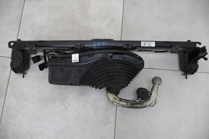 elektrische trekhaak BMW 5 G30 G31 6888018, Autos : Pièces & Accessoires, Carrosserie & Tôlerie, Envoi