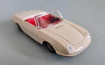 1:43 - Modelauto - Mercury - 12 Fiat 850 Spider Bertone