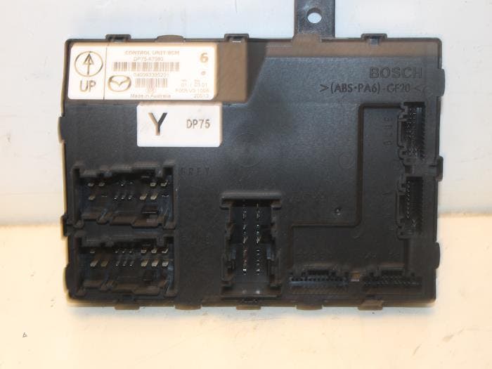 Module (diversen) Mazda 2. O84646, Auto-onderdelen, Carrosserie