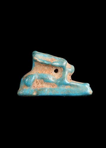 Égypte ancienne, période tardive Faience Amulette du lièvre