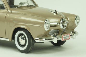Road Signature 1:18 - Model coupé - Studebaker Champion 1950