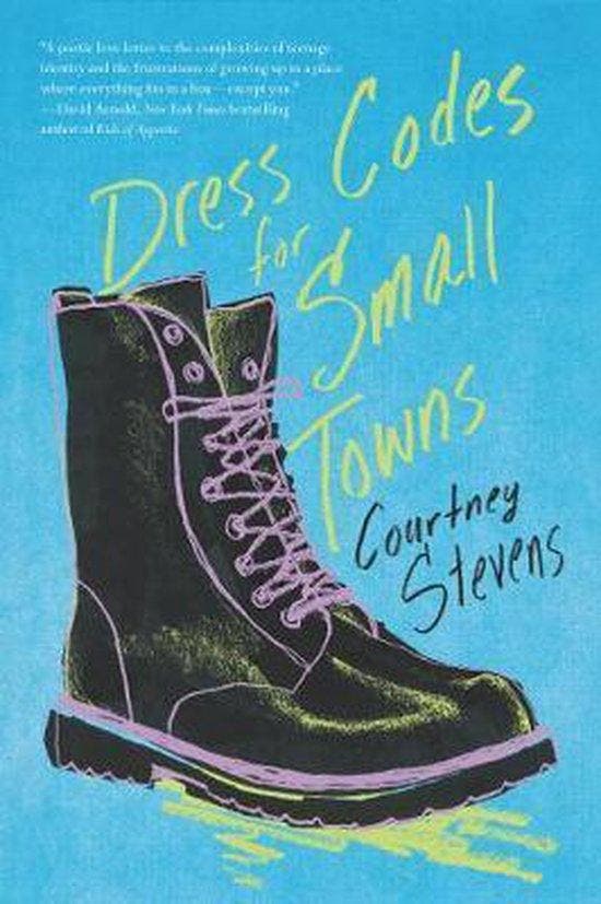Dress Codes for Small Towns 9780062398529 Courtney Stevens, Livres, Langue | Anglais, Envoi