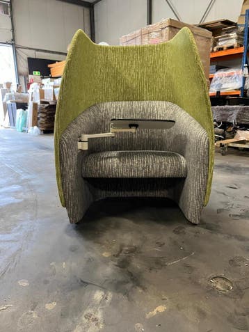 Akoestische fauteuil - Merk Boss Design - Volledig Gereinigd, Verzenden