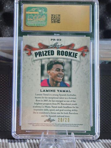 Leaf Lamine Yamal /20 - CGC Pristine 10 - 1 Graded card
