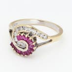 Bague - 18 carats Or jaune, Or blanc Diamant (Naturelle) -