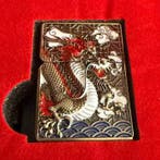 Zippo - Dragón esmalte - Aansteker - Staal (roestvrij),, Verzamelen, Nieuw