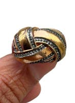 Intrigerend verweven en rockabilly – ring voor mannen,