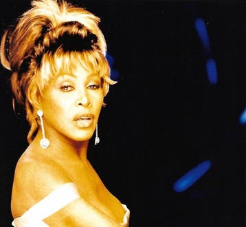 Tina Turner - Autographed Photo GoldenEye James Bond 007, Collections