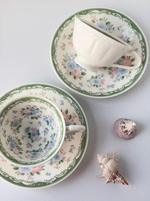 Pianta - Tasse à café (4) - Floral Pattern Cup and Saucer, Antiquités & Art, Curiosités & Brocante