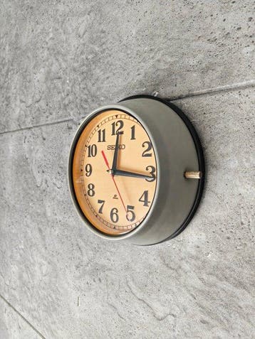 Horloge murale - Seikosha CO. LTD Seiko - Acier, Bakélite,