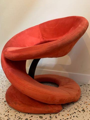 Fauteuil - Suède - Red spiral ribbon chair