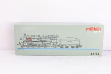 Märklin H0 - 37182 - Locomotive à vapeur avec tender (1) - S
