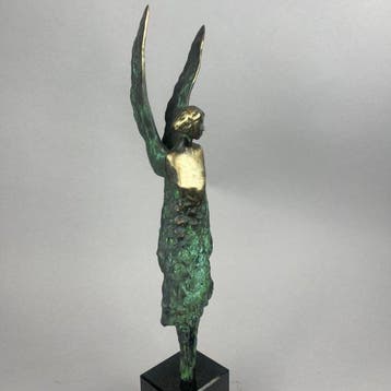 J. Zak (XX-XXI) - The Angel 43cm - bronze.
