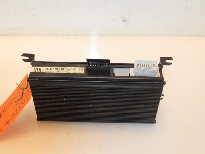 Radio versterker Citroen C5 O124064, Auto-onderdelen, Elektronica en Kabels