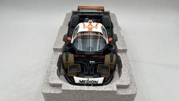 Autoart 1:18 - Modelauto - Maserati MC12 FIA GT1, Nieuw