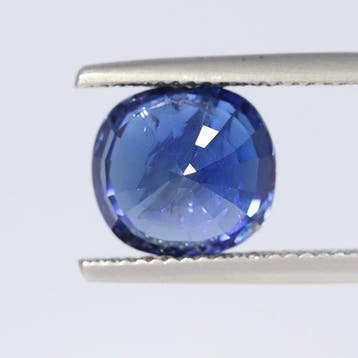 1 pcs Blauw Saffier - 6.38 ct - Asian Institute of