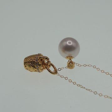 Perle - autre - Collier - Akoya + Golden Basket