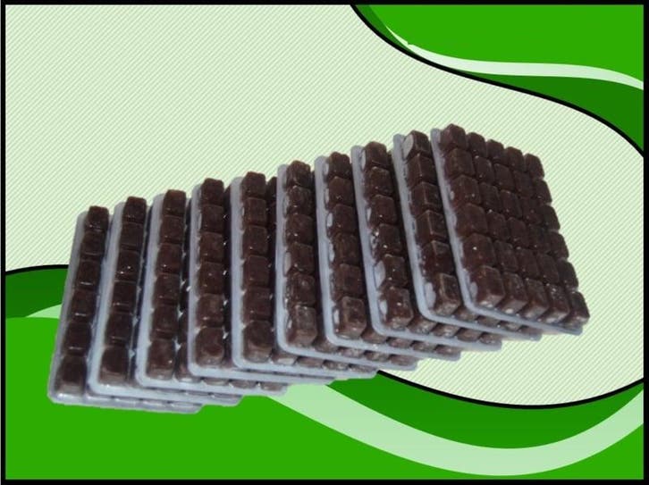 Rode Muggenlarven 10x100 gram diepvriesvoer (Visvoeding), Animaux & Accessoires, Poissons | Aquariums & Accessoires, Envoi