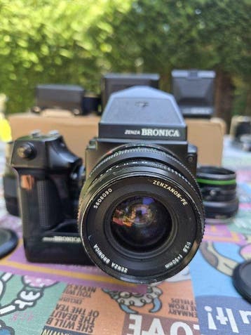 Zenza Bronica ETRSi + 50mm + 75mm + 150mm + acc. |, Nieuw