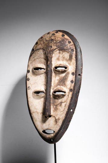 Surrealistisch masker - Lega - DR Congo (Zonder