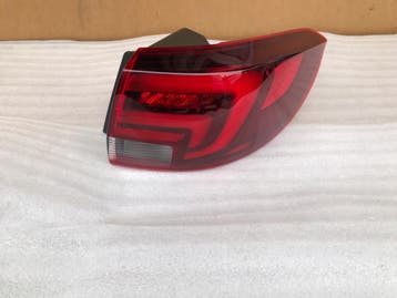 Opel Astra K V Kombi 15+ rechter achterlicht LED, Verzenden, Gebruikt