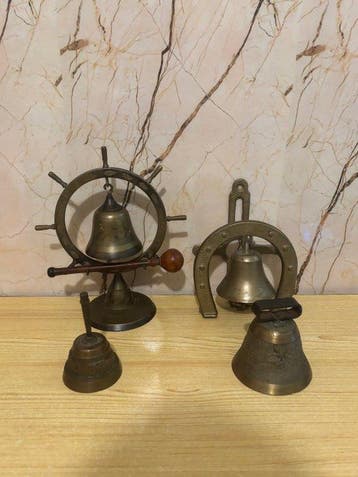 Decoratieve bel (4) - Fonderie Charles Obertino - Set van 4