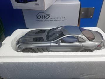 GT Spirit 1:18 - Model sportwagen - Mercedes-Benz SLR