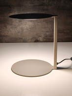 Oluce - Nicola Gallizia - Lampe de table - DUCA 2950 - Métal