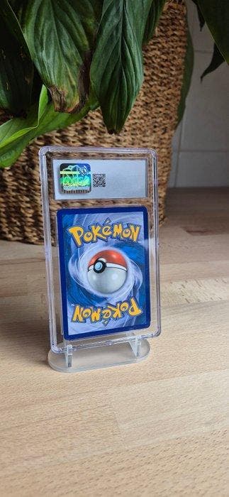 Pokémon - 1 Graded card - Noctali Foil, Illustration