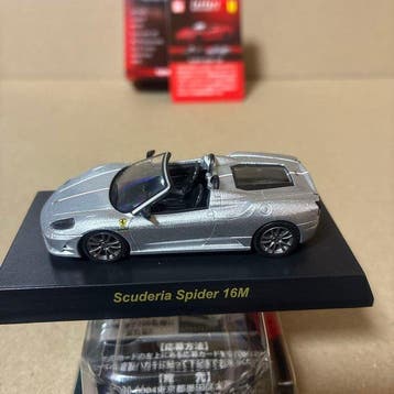 Kyosho 1:64 - Modelauto - Scuderia Spider 16M