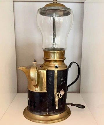Koffiezetapparaat - Messing - Het absolute museale