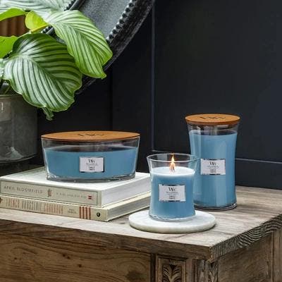 WoodWick Candle Tempest (Geurkaarsen), Bijoux, Sacs & Beauté, Beauté | Soins du corps, Envoi