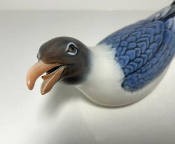 Dahl Jensen Porcelain Company - Beeldje - Large Seagull