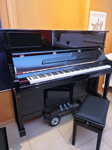 Starten doe je met een huurpiano, vandaag nog geleverd!, Zo goed als nieuw, Zwart, Piano