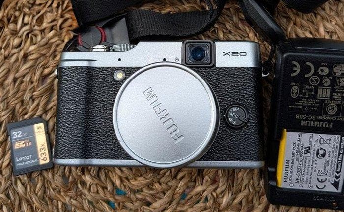 Fujifilm X20 (*READ*) Digitale camera, Audio, Tv en Foto, Fotocamera's Digitaal