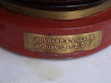 bakboord lamp - Ouvrard et Villars , .Saint Ouen - IJzer -