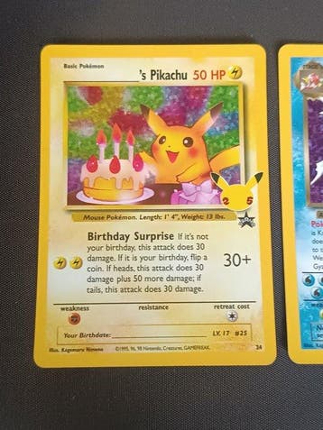 Pokémon - 2 Card - Birthday_Pikachu en Gyarados - Sword &, Nieuw