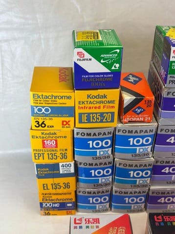 Kodak, Fuji, Agfa 24 stuks film overjarig, diverse, Audio, Tv en Foto, Fotocamera's Analoog, Nieuw