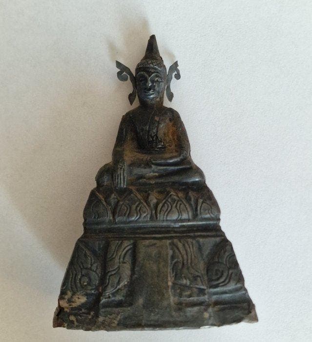 Premier royaume dAyuthaya Argent Bouddha assis sur un trône, Antiek en Kunst, Antiek | Overige Antiek
