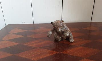 P. Chenet - Beeldje, Beer - 7.5 cm - Brons